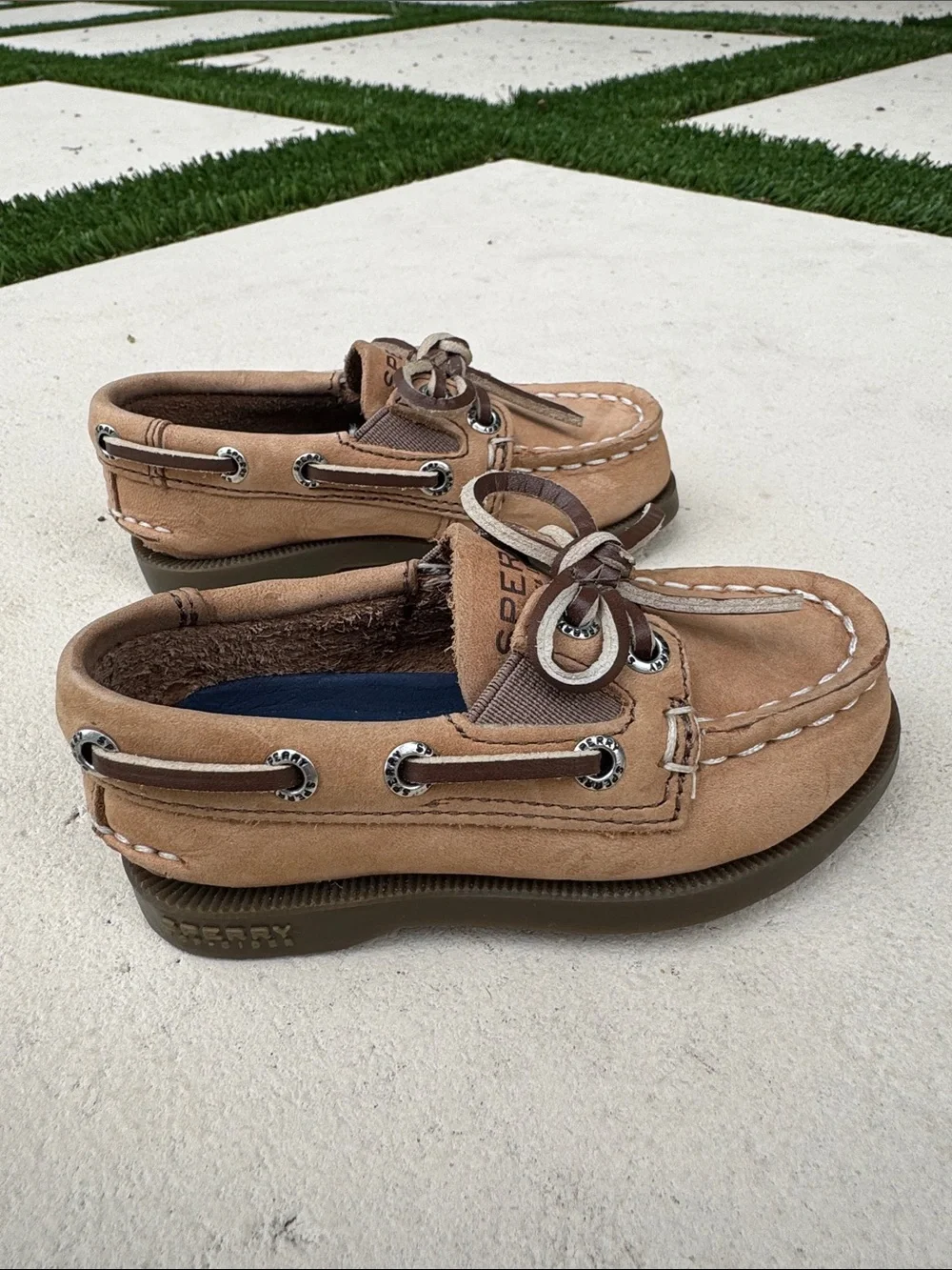 Sperry Kids Tan Suede Moccasins with Brown Laces